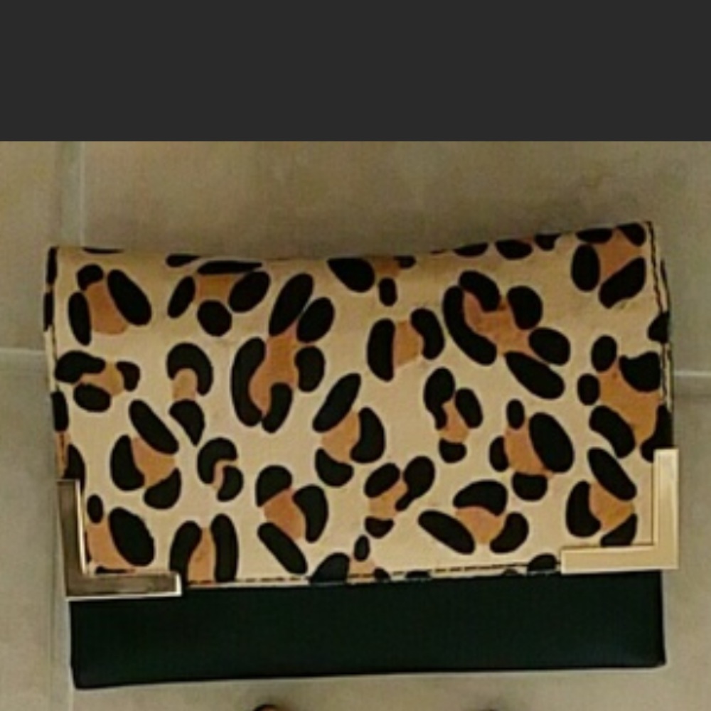 Small Leopard 🐆 Print Clutch with Gold Chain Strap